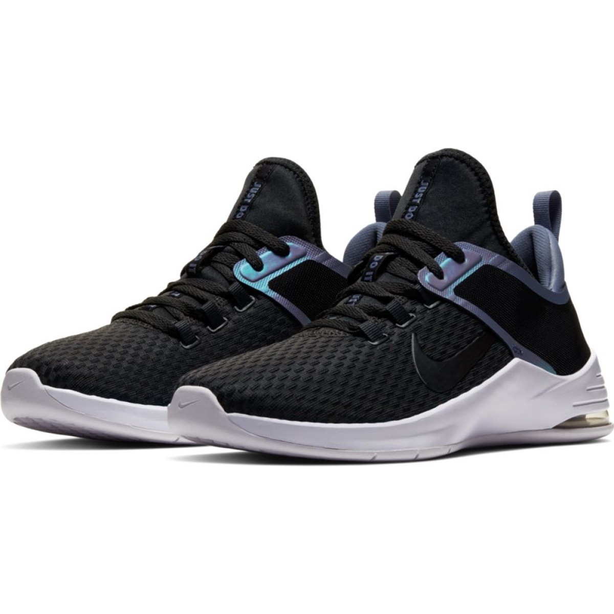 Strikt Asser Haiku The Nike Air Max Bella TR 2 is a versatile trainer for weight training and  station workouts. It's crafted with breathable fabric and features  comfortable cushioning underfoot with a flat outsole for