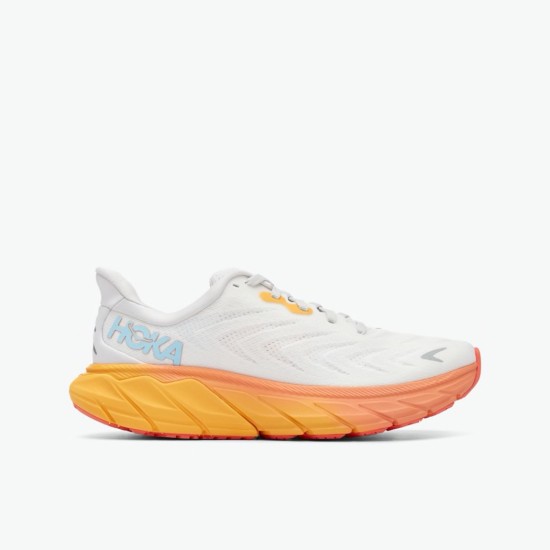 Hoka Arahi 6 Nimbus Cloud