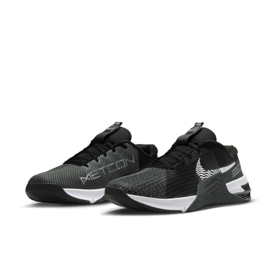 Nike Metcon 8 Black / White