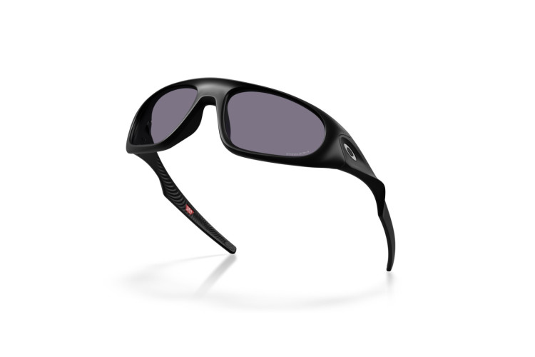 Oakley Neoforma