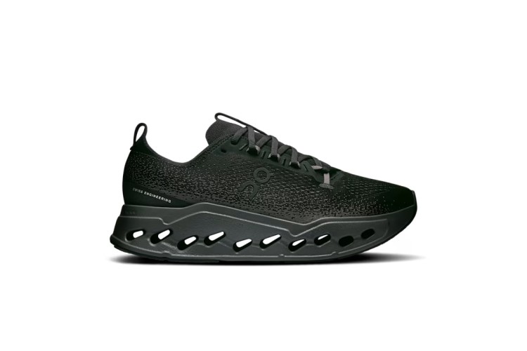 On Cloudsurfer Max Black / Eclipse