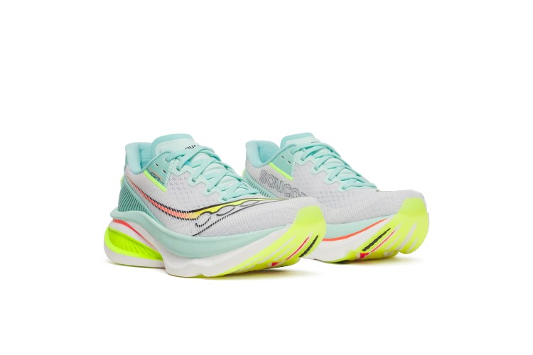 Saucony Endorphin Azura